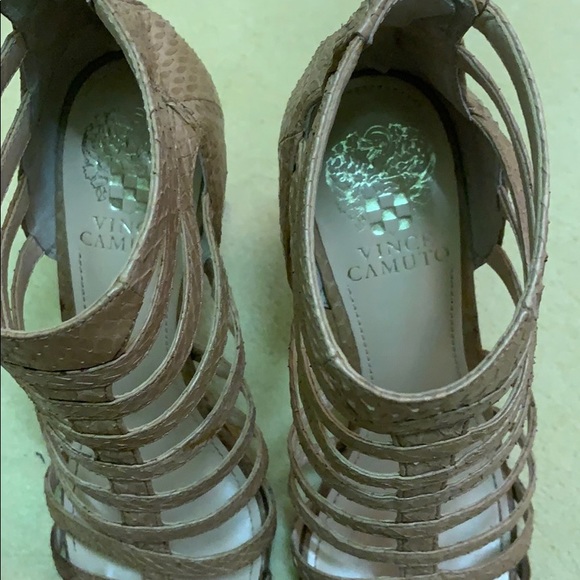 Nude snake skin heels - Picture 4 of 4